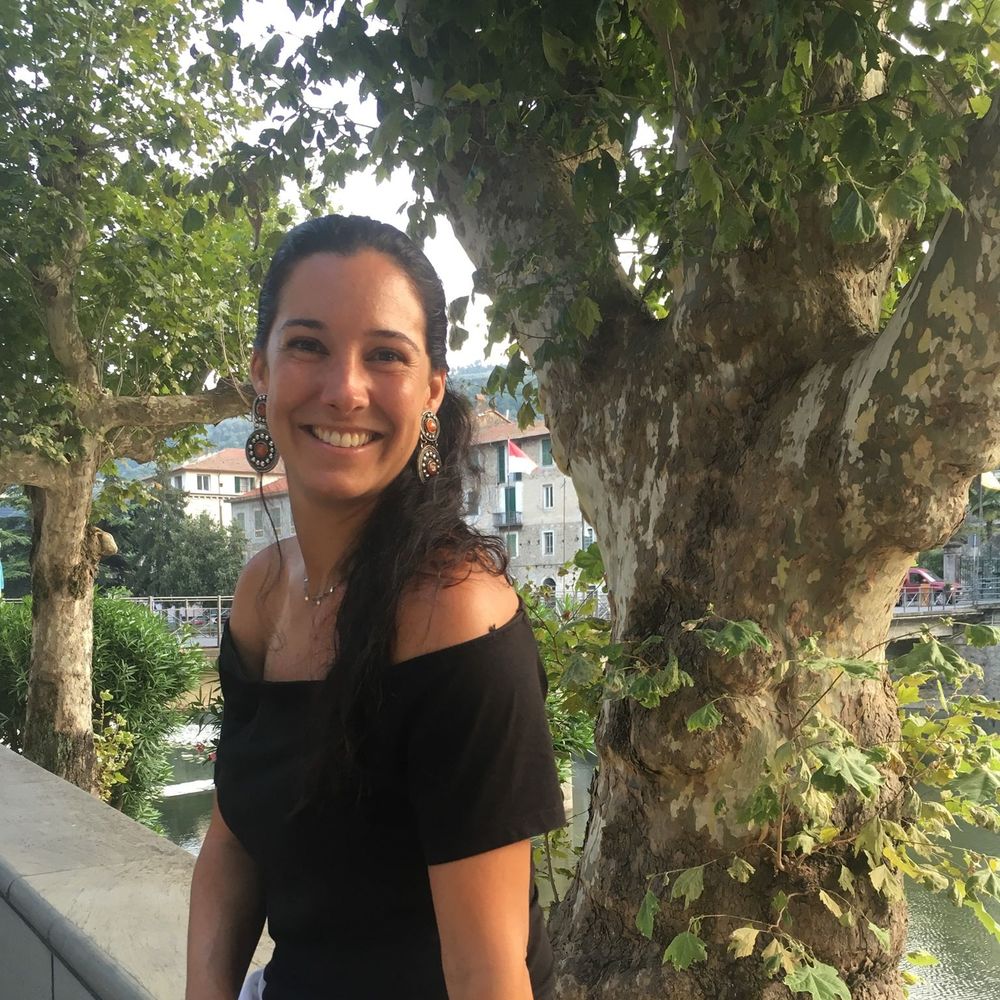 Meet your Posher, Elena